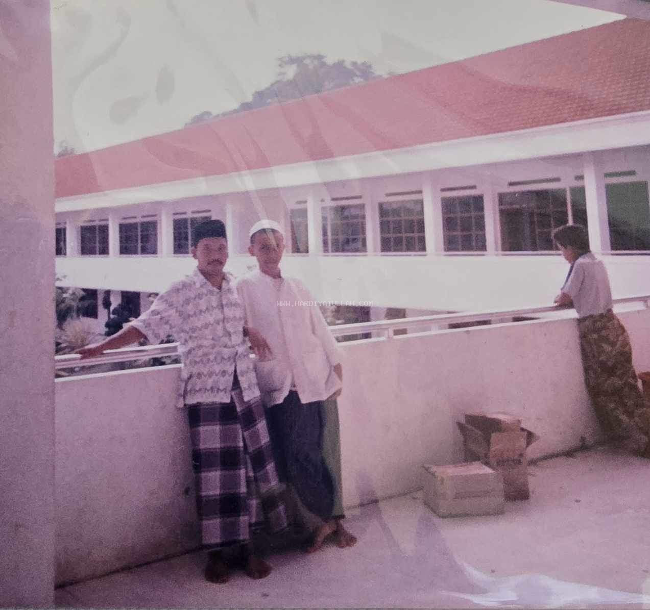 Merantau Ilmu ke Jawa—Menapaki Jejak di Pondok Pesantren Alfalah Ploso